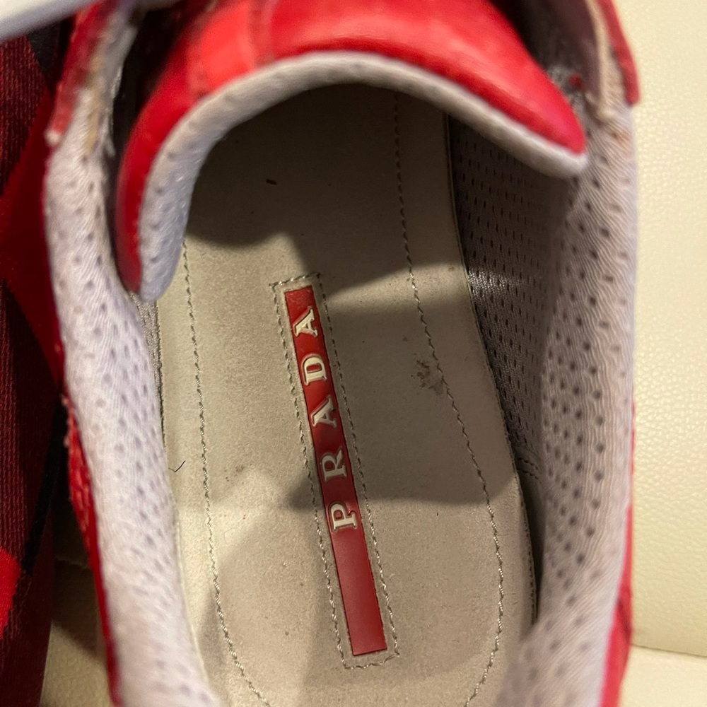 Prada sneakers’ Men 8.5 - Picture 5 of 5